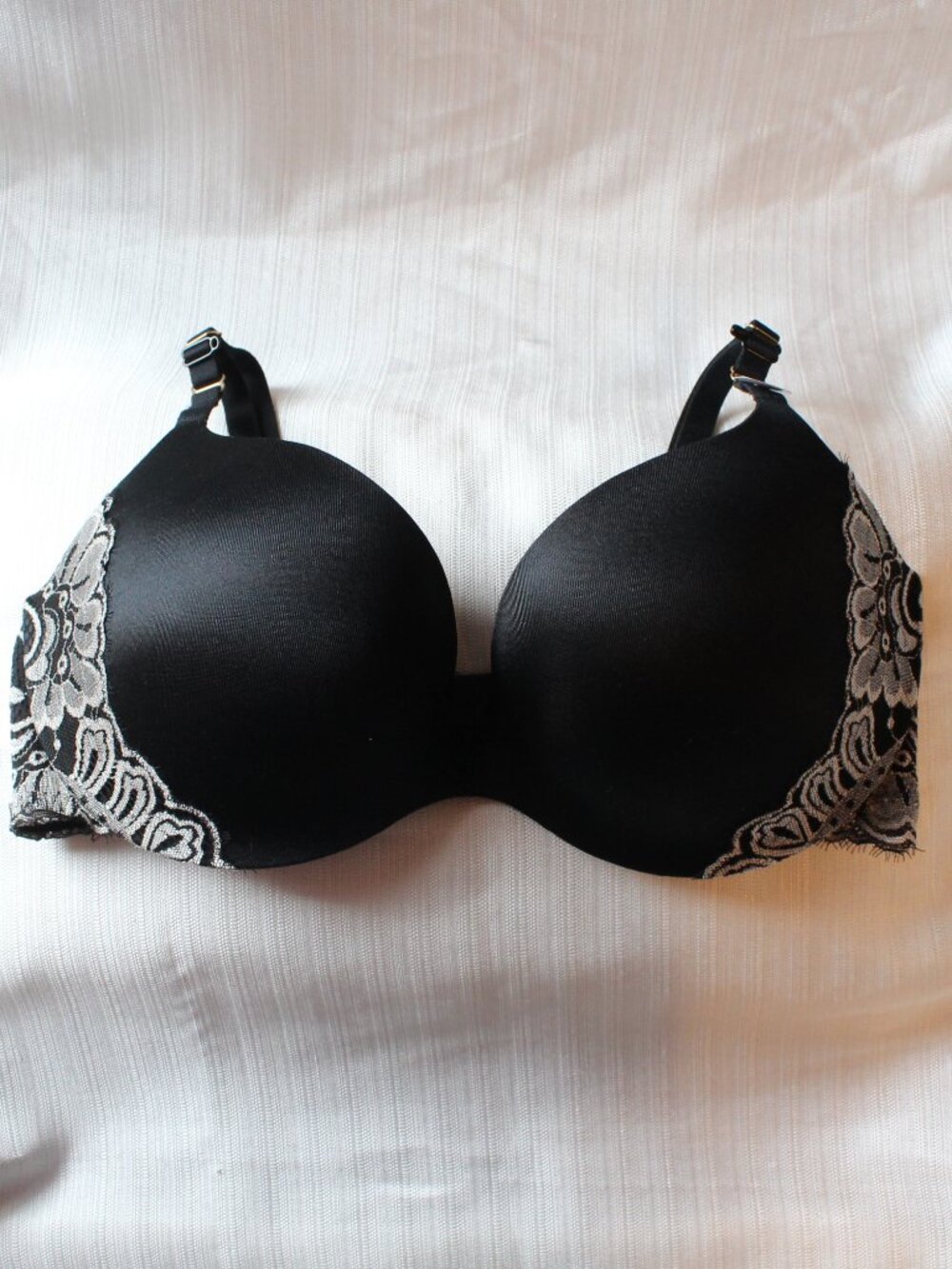 LA Senza  Push Up Body Kiss  Size 34D Bra